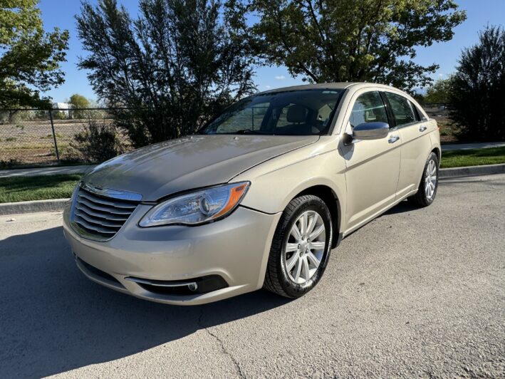 2013 Chrysler 200. Rider Auto Sales